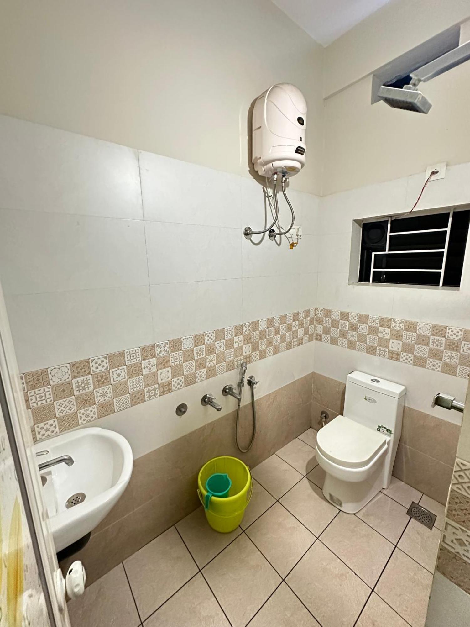 Готель Zahir Residency Kondotty Екстер'єр фото