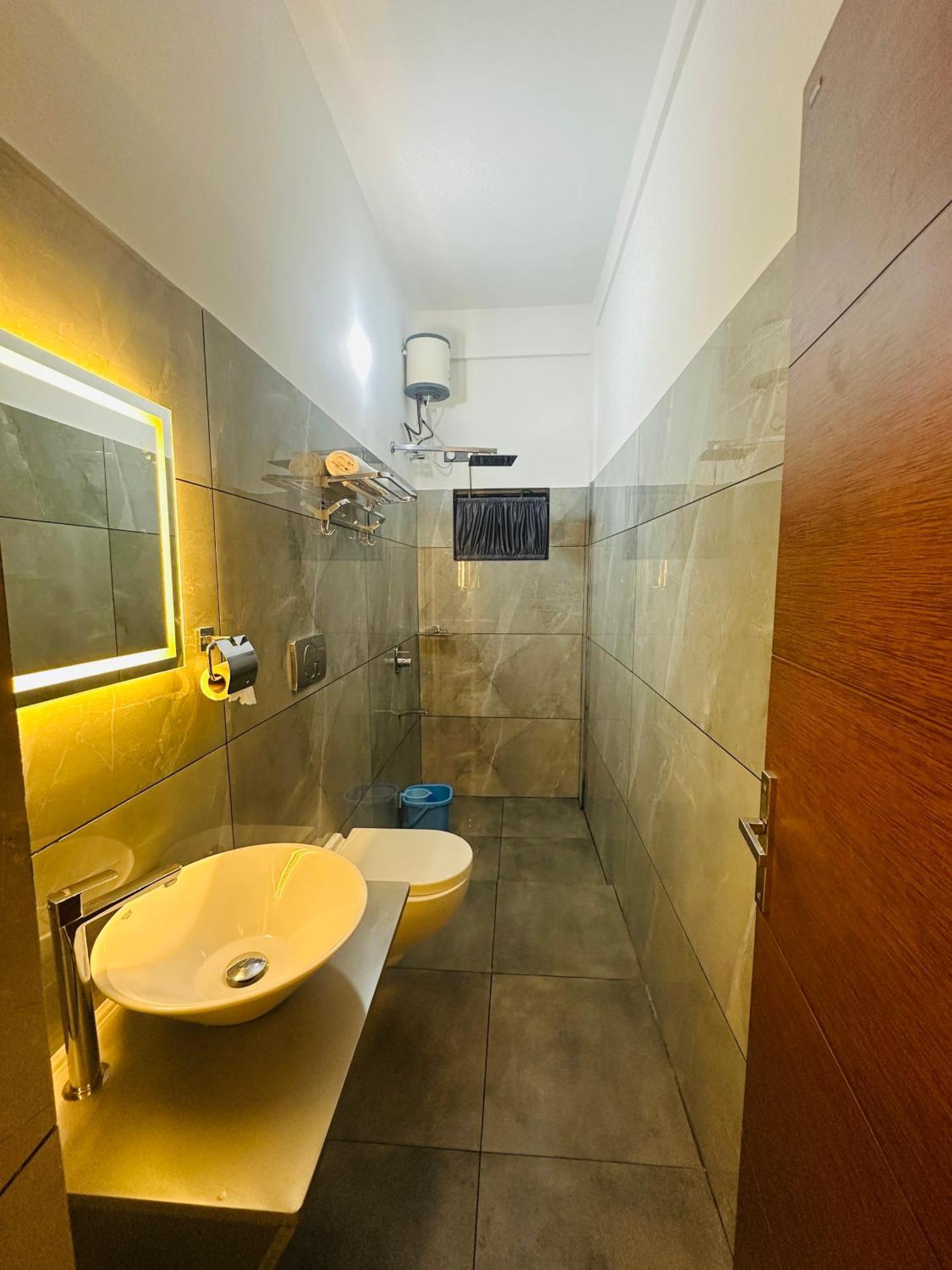 Готель Zahir Residency Kondotty Екстер'єр фото
