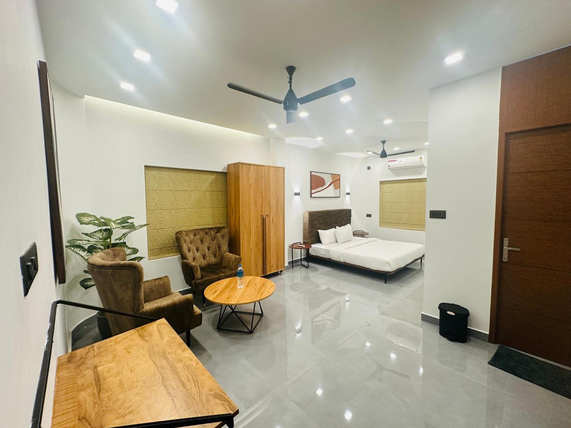 Готель Zahir Residency Kondotty Екстер'єр фото